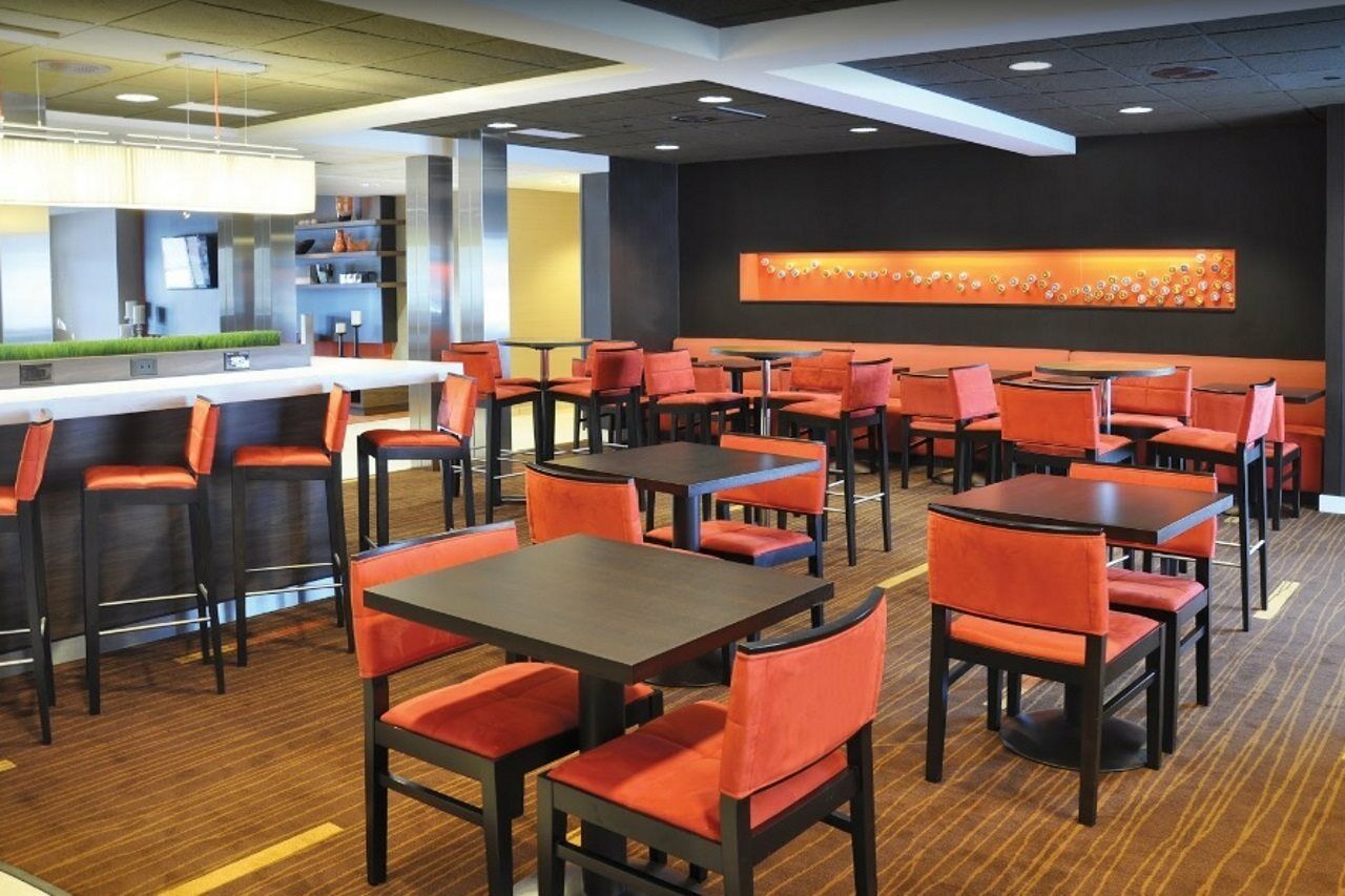 Courtyard Wausau Ngoại thất bức ảnh